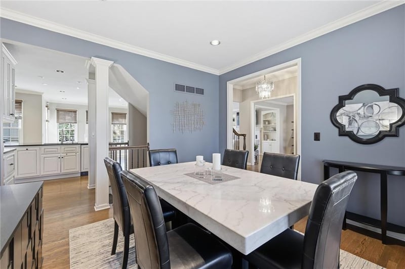 11512 Noland St, Overland Park, KS 66210