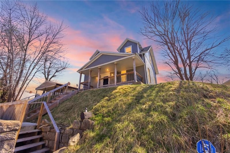 751 Stewart Ave, Kansas City, KS 66101