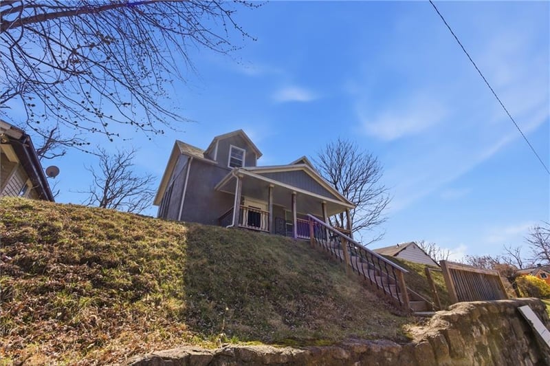 751 Stewart Ave, Kansas City, KS 66101