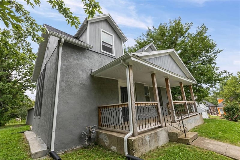 751 Stewart Ave, Kansas City, KS 66101