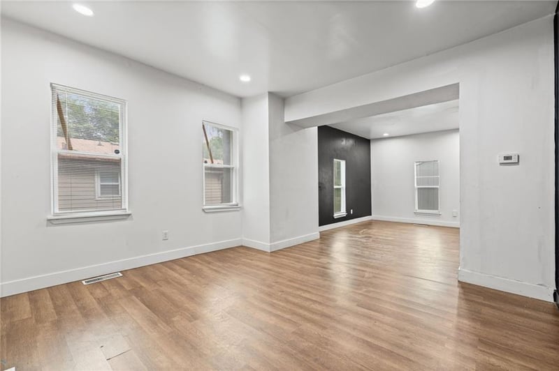 751 Stewart Ave, Kansas City, KS 66101