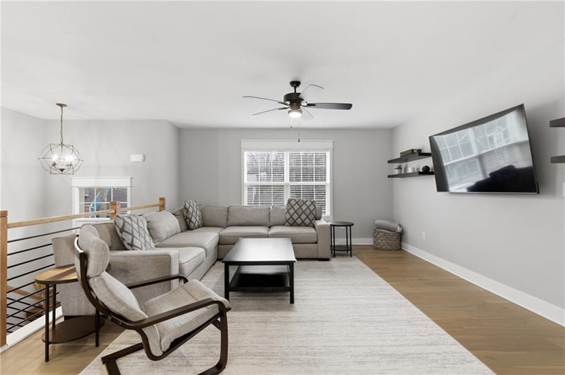 408 40 St, Kansas City, MO 64116