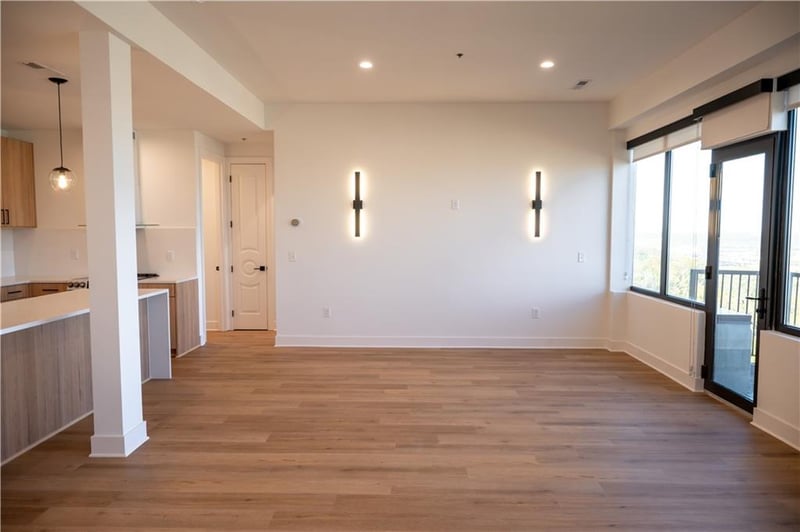 2940 Baltimore Ave #1502, Kansas City, MO 64108