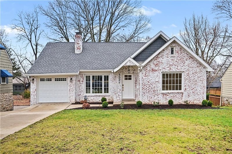 5321 Norwood Rd, Fairway, KS 66205