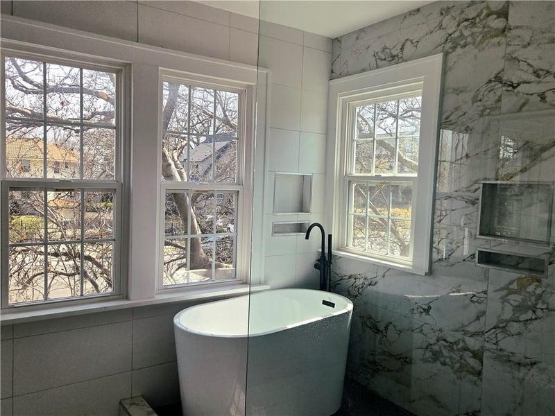 800 Valentine Rd, Kansas City, MO 64111