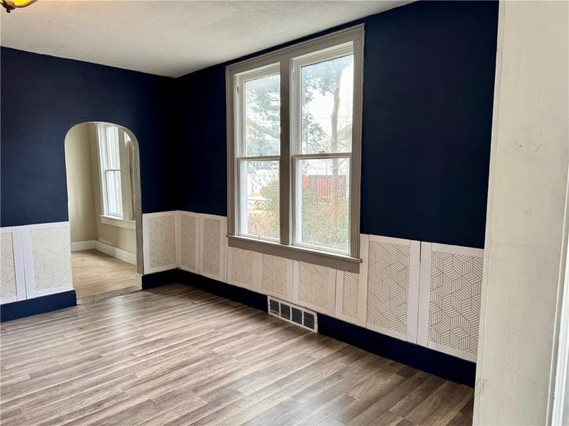 1410 Broadway Ave, Parsons, KS 67357