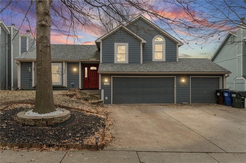 2912 Lankford Dr, Lawrence, KS 66046