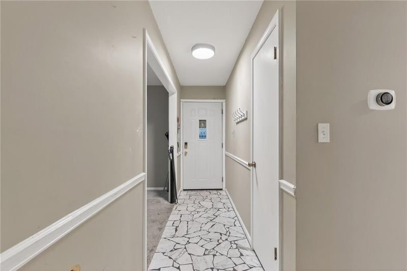 6761 Woodland Ave, Kansas City, MO 64118