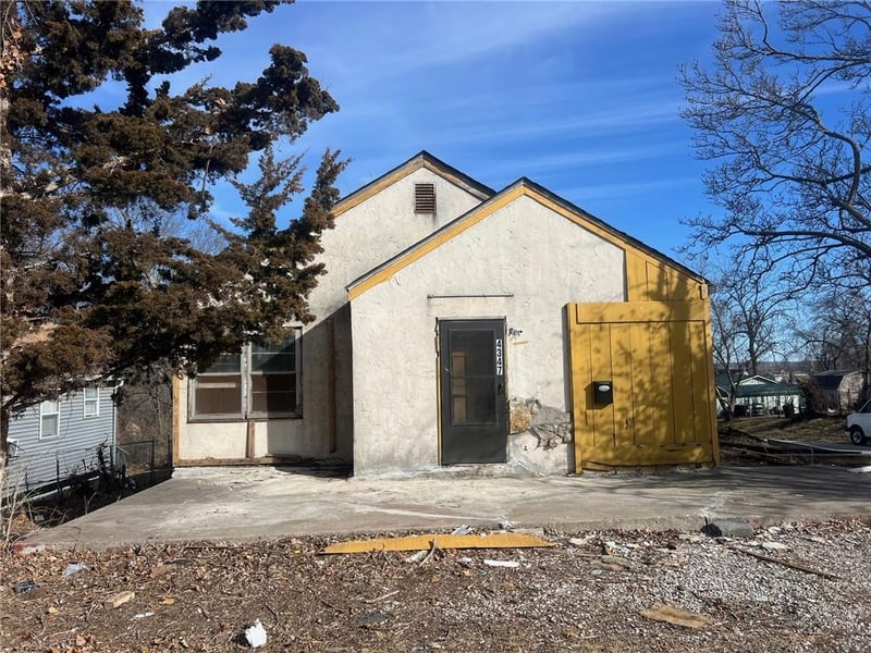 4347 Indiana Ave, Kansas City, MO 64130
