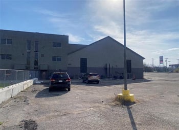 10306 Blue Ridge Blvd, Kansas City, MO 64134