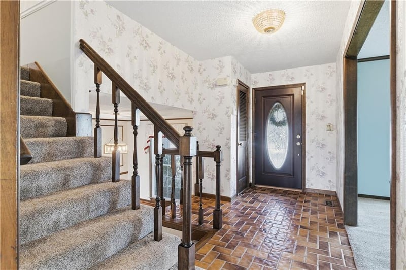 5833 Beaman Ave, Kansas City, MO 64151