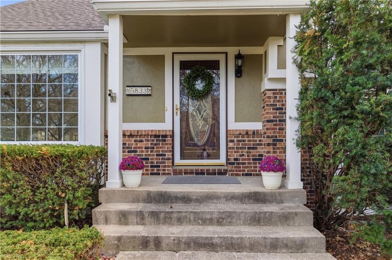 5833 Beaman Ave, Kansas City, MO 64151