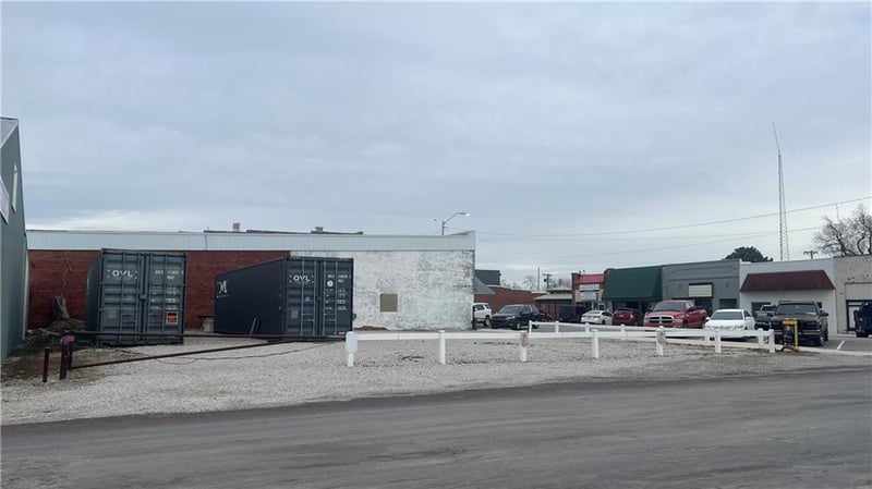 101 Main St, Drexel, MO 64742