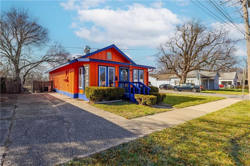 12912 7th St, Grandview, MO 64030