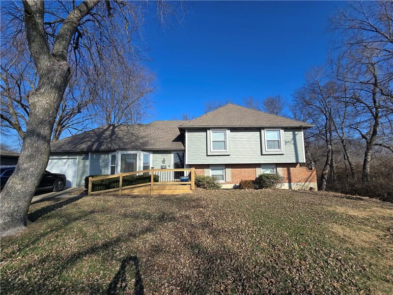 8816 110th St, Kansas City, MO 64134