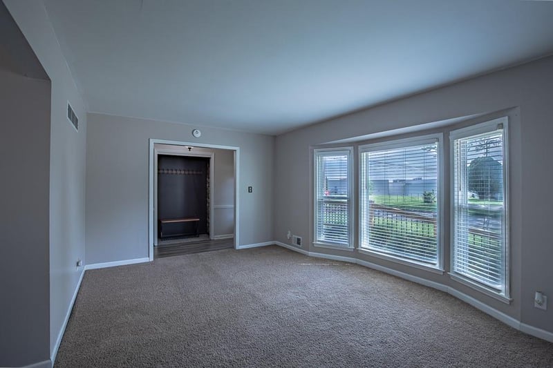 8816 E 110th St, Kansas City, MO 64134