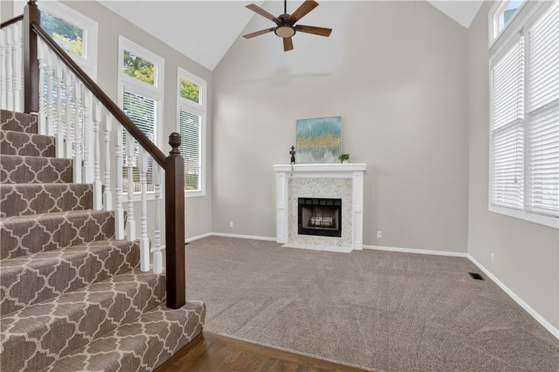 15206 Reeds Rd, Overland Park, KS 66223