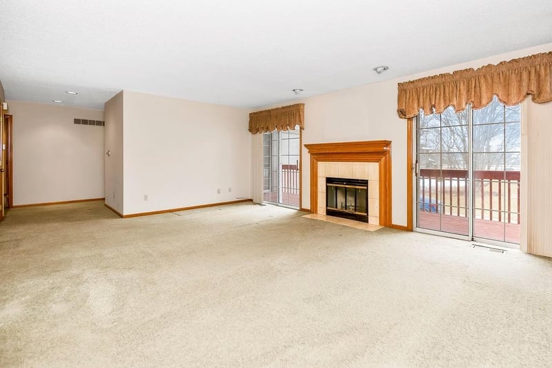 1305 Village Dr #B, Blue Springs, MO 64015