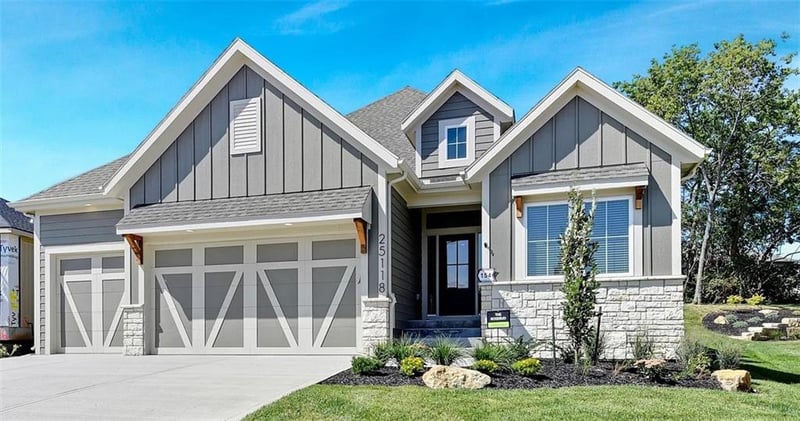 22476 W 90th Ter, Lenexa, KS 66220