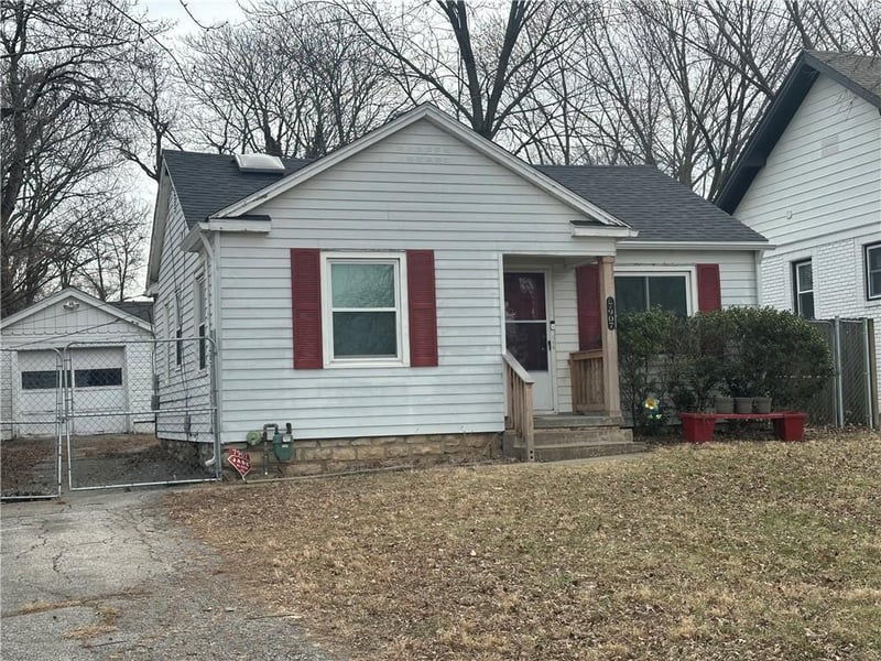 7907 Mercier St, Kansas City, MO 64114