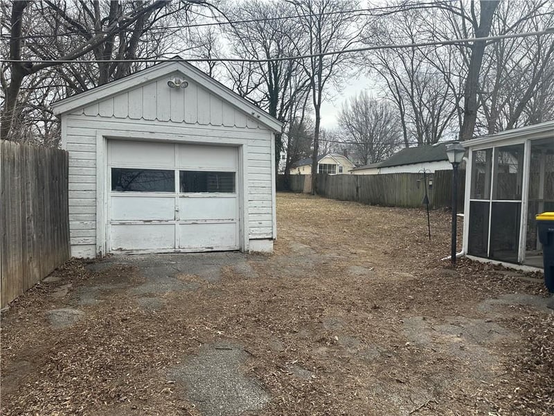 7907 Mercier St, Kansas City, MO 64114