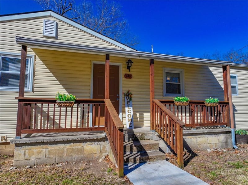 140 Magoon St, Osceola, MO 64776