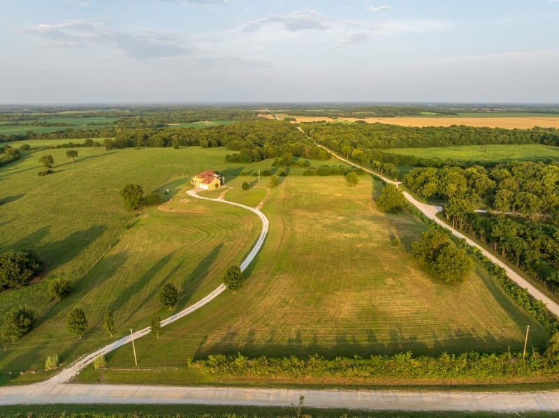 35415 S Main City Rd, Drexel, MO 64742