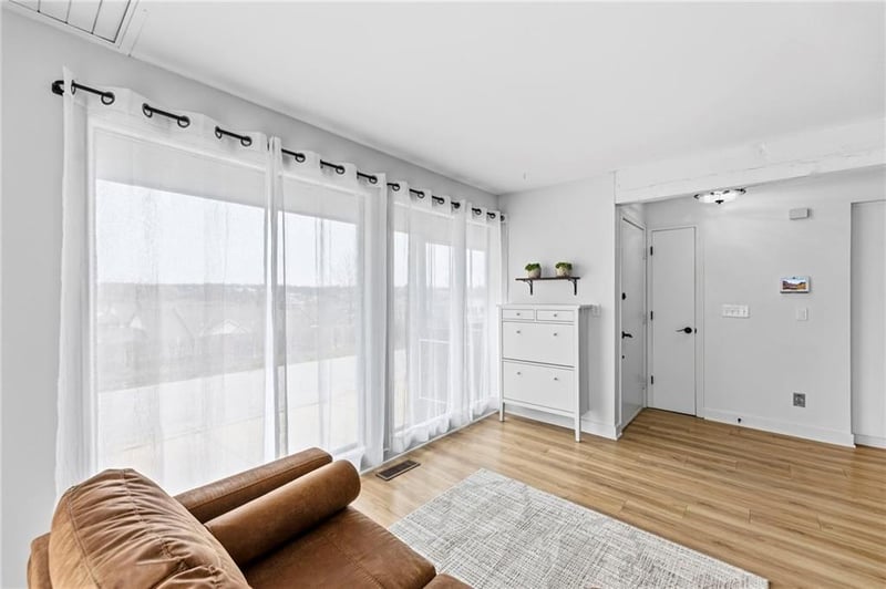 7449 Ann Ave, Kansas City, KS 66112