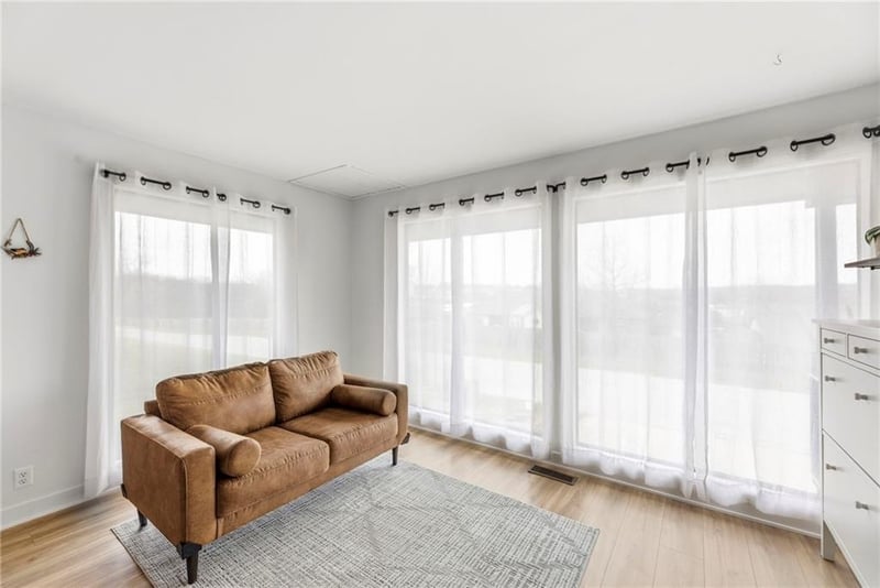 7449 Ann Ave, Kansas City, KS 66112