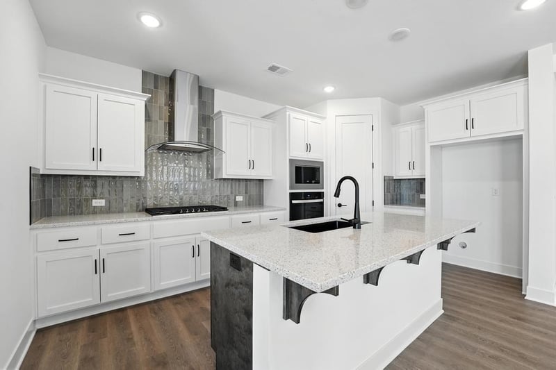 1390 162nd Ter, Basehor, KS 66007
