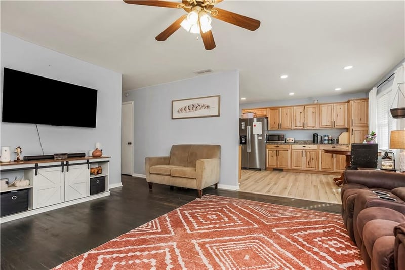 312 Pine St, Butler, MO 64730