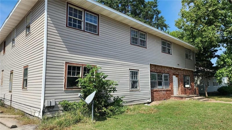 1910 Joplin St, Pittsburg, KS 66762