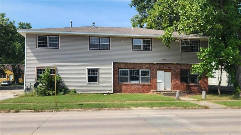1910 Joplin St, Pittsburg, KS 66762