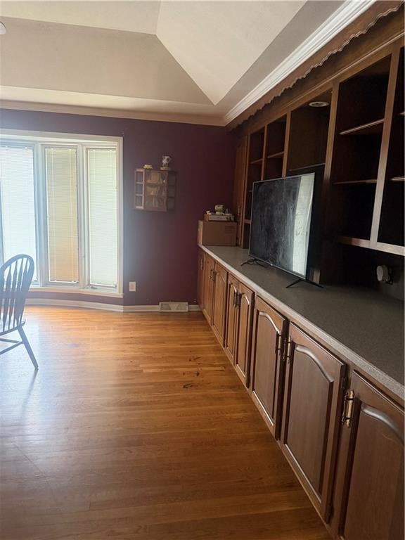 2611 Parallel Ave, St Joseph, MO 64506