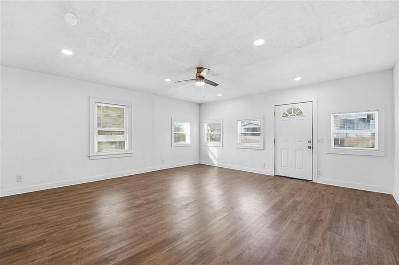 1513 Rowland Ave, Kansas City, KS 66104