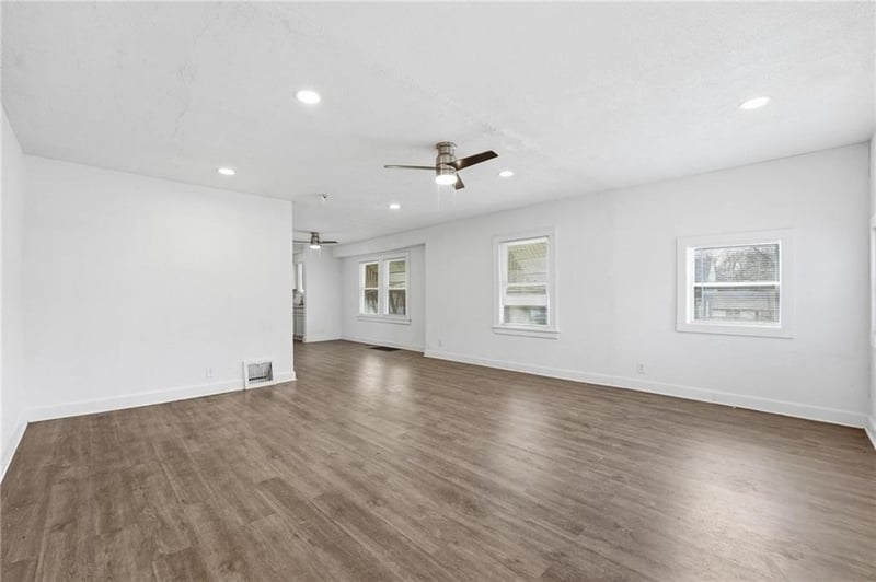 1513 Rowland Ave, Kansas City, KS 66104