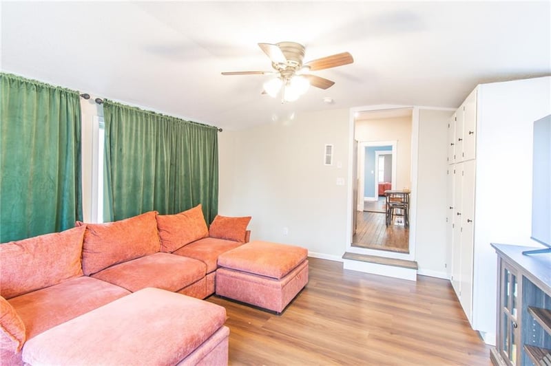 306 W 5th St, Holden, MO 64040