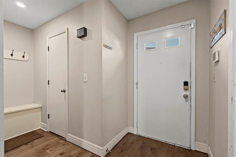 7815 61st Ter, Overland Park, KS 66202