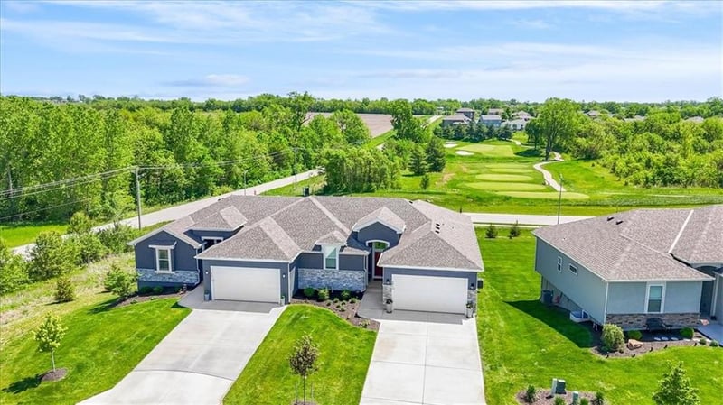 5013 145th St, Basehor, KS 66007