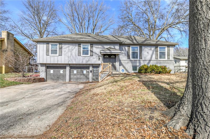 6316 109th Ter, Kansas City, MO 64134