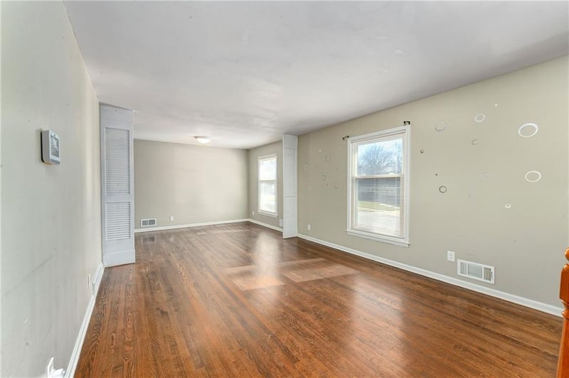 6316 109th Ter, Kansas City, MO 64134