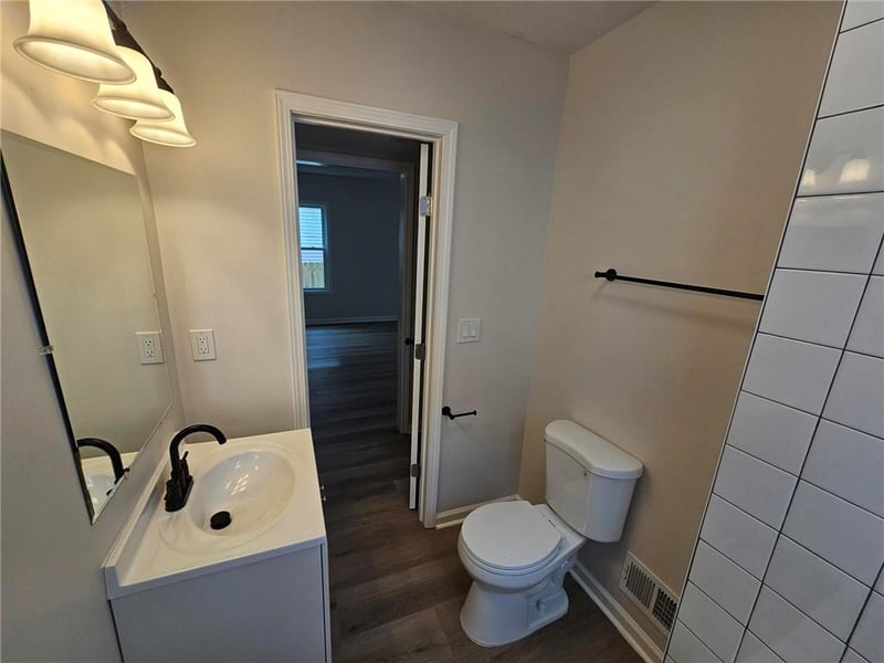 921 Noland Rd, Independence, MO 64050