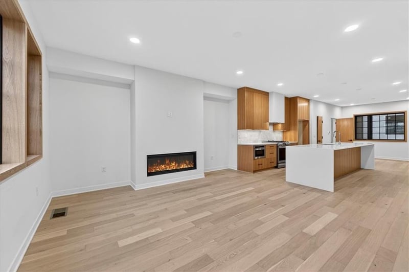 541 19th St, Kansas City, MO 64108