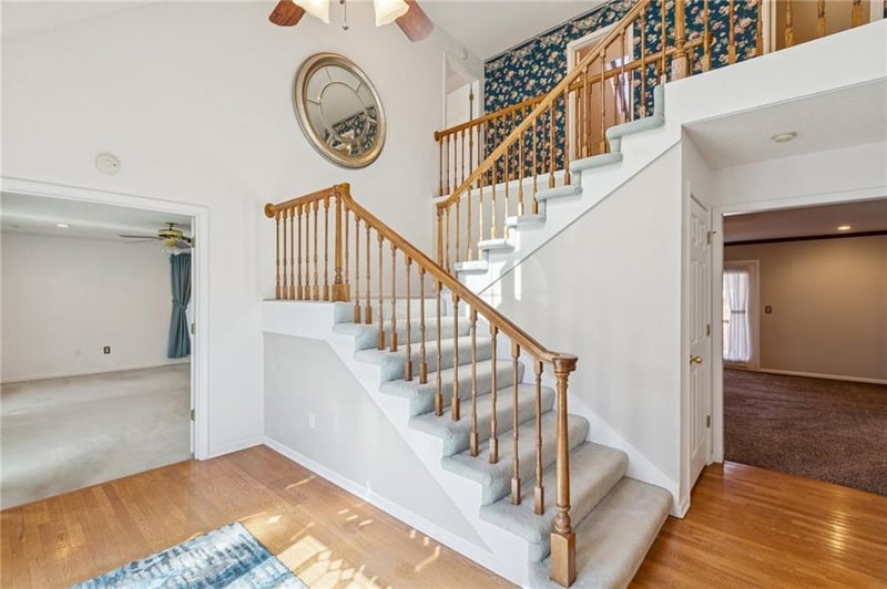 15424 Poplar St, Basehor, KS 66007