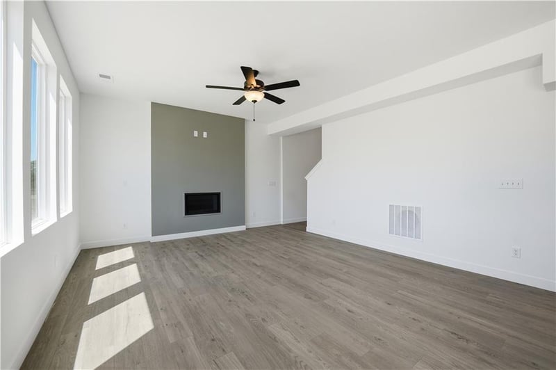 3069 96th Ter, Kansas City, MO 64154