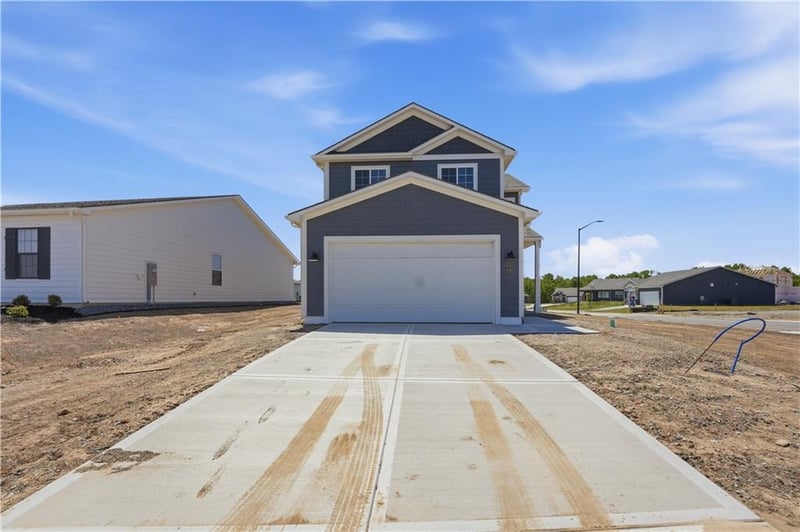 3069 96th Ter, Kansas City, MO 64154