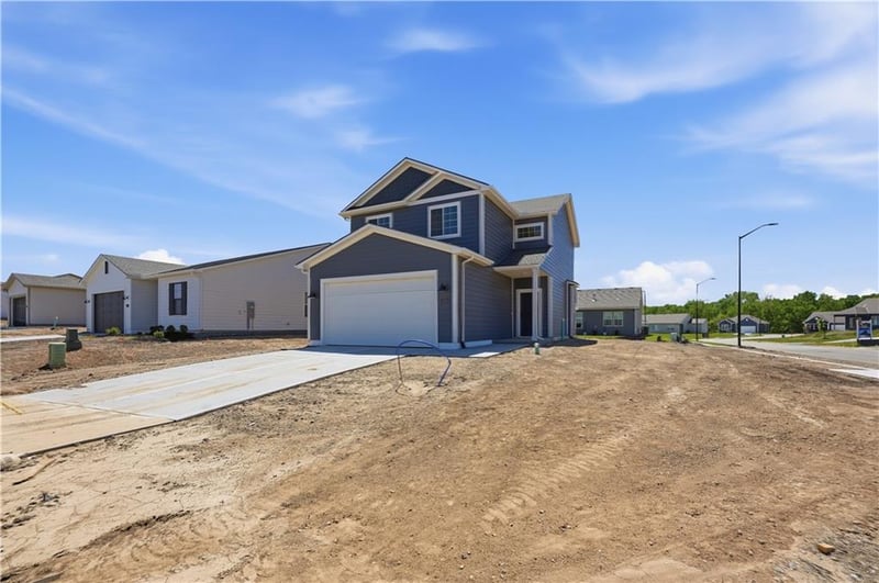 3069 96th Ter, Kansas City, MO 64154