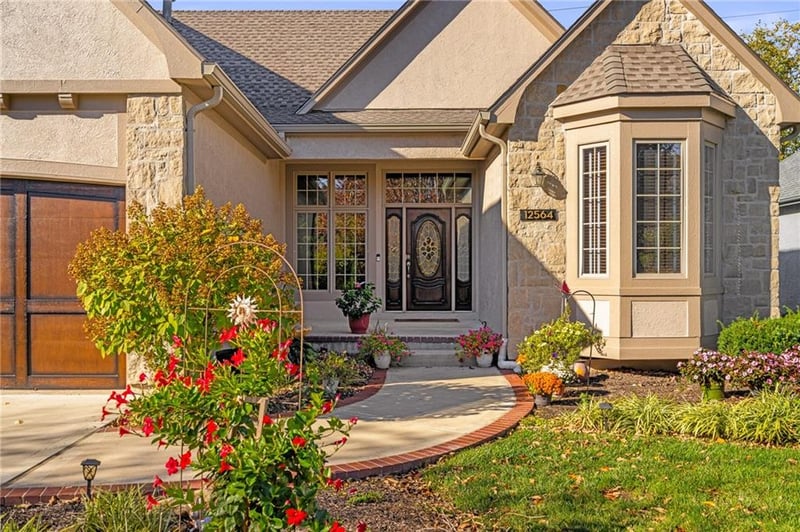 12564 Farley St, Overland Park, KS 66213