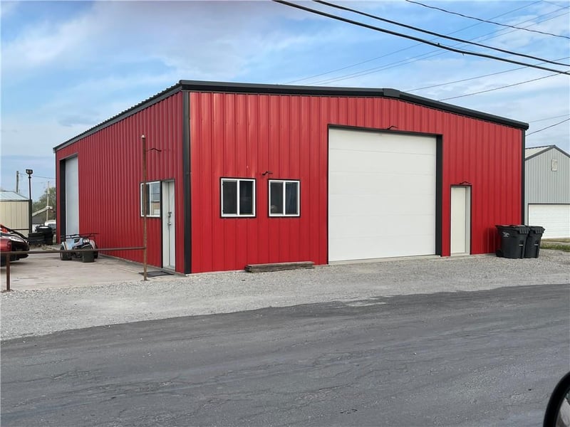 101 Main St, Drexel, MO 64742