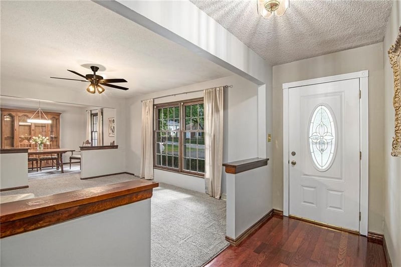 2616 86th St, Kansas City, MO 64154